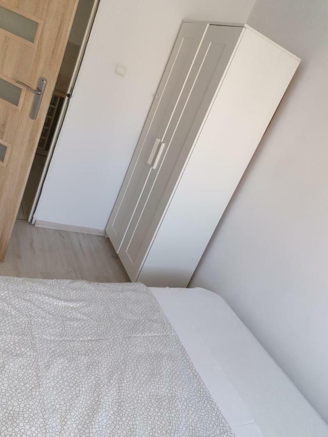 Sweet Honey Mieszkanie W Plocku Apartamento Exterior foto